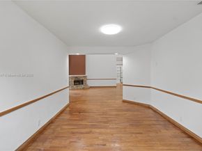 15601 SW 14th St, Pembroke Pines FL 33027