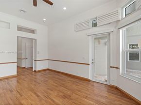 15601 SW 14th St, Pembroke Pines FL 33027