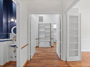 15601 SW 14th St, Pembroke Pines FL 33027