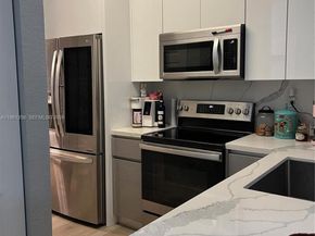 3330 NE 13th Cir Dr 10822, Homestead FL 33033