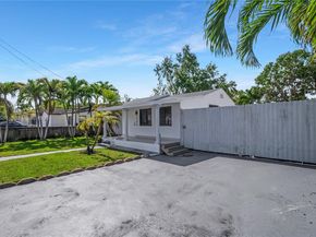 1340 NW 52nd St, Miami FL 33142