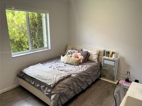 1605 Salerno Cir, Weston FL 33327