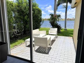 1605 Salerno Cir, Weston FL 33327