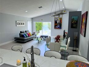 1605 Salerno Cir, Weston FL 33327