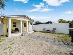 1629 NW 43rd St, Miami FL 33142