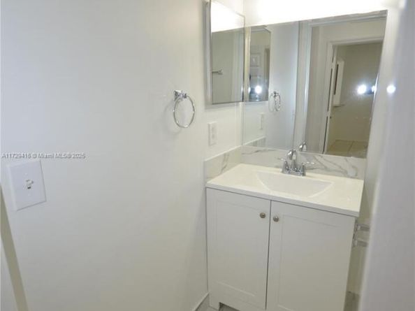 1616 SW 2nd St 1616, Homestead FL 33030