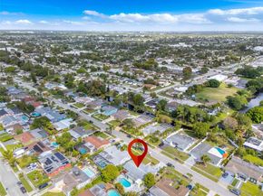 6534 NW 2nd St, Margate FL 33063