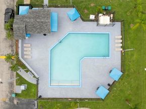 6604 SW 152nd Pl 2604, Miami FL 33193