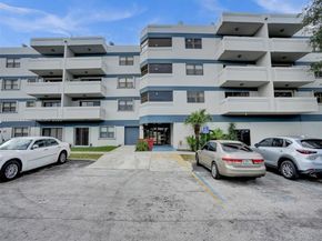 1891 N 61st Ave B215, Hollywood FL 33024
