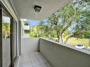 1891 N 61st Ave B215, Hollywood FL 33024