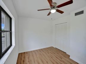 1891 N 61st Ave B215, Hollywood FL 33024