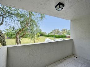 1891 N 61st Ave B215, Hollywood FL 33024