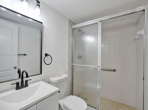 1891 N 61st Ave B215, Hollywood FL 33024