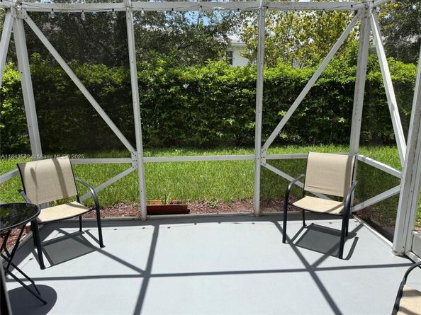 8964 NW 38th Dr 7, Coral Springs FL 33065