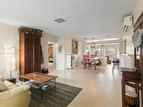 3202 Taft St, Hollywood FL 33021