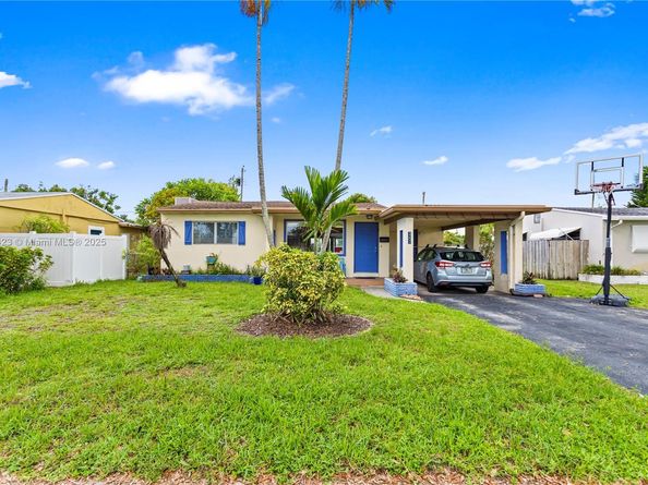 3202 Taft St, Hollywood FL 33021