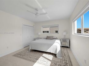 462 Golden Isles Dr 211, Hallandale Beach FL 33009
