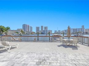 462 Golden Isles Dr 211, Hallandale Beach FL 33009