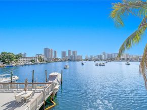 462 Golden Isles Dr 211, Hallandale Beach FL 33009