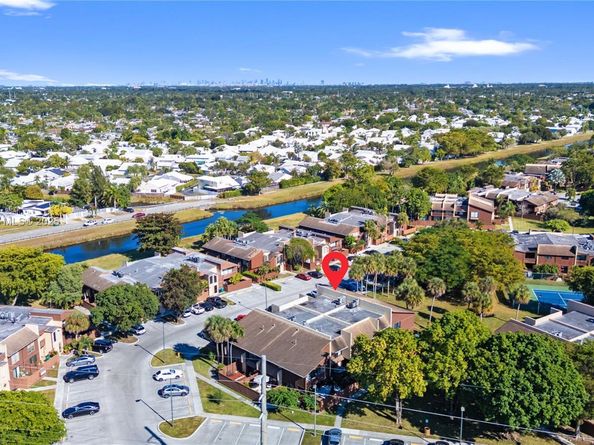 6241 SW 116th Pl B, Miami FL 33173