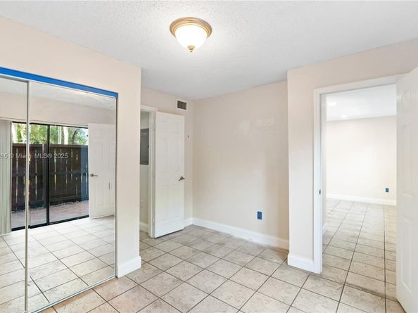 6241 SW 116th Pl B, Miami FL 33173