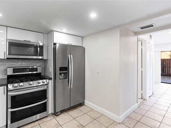 6241 SW 116th Pl B, Miami FL 33173