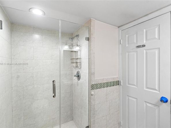 6241 SW 116th Pl B, Miami FL 33173