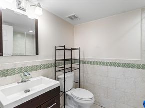 6241 SW 116th Pl B, Miami FL 33173