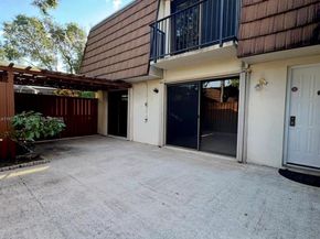 9143D SW 23rd St, Davie FL 33324