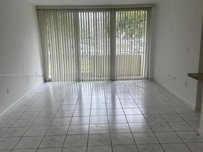 8050 NW 8th St 1102, Miami FL 33126