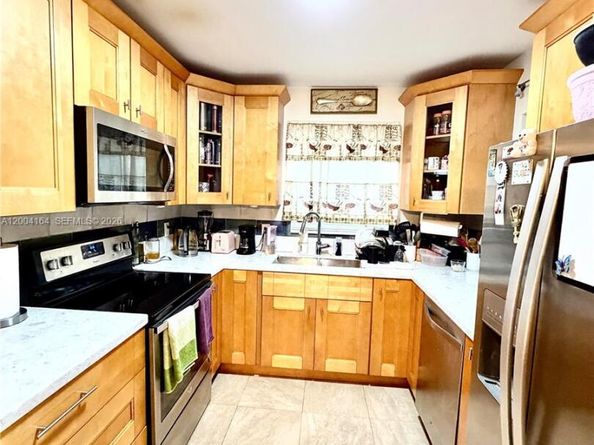 1818 Rodman St 3A, Hollywood FL 33020