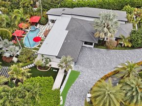 3001 Bayview Dr, Fort Lauderdale FL 33306
