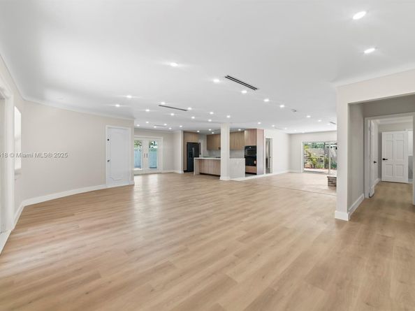 2101 NE 54th Ct, Fort Lauderdale FL 33308