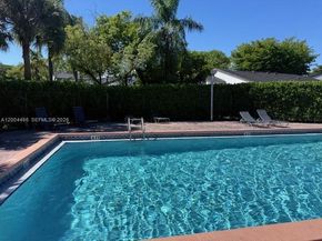 15071 SW 127th Ct, Miami FL 33186