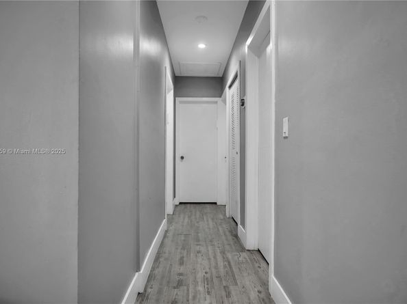 810 NE 182nd St, North Miami Beach FL 33162