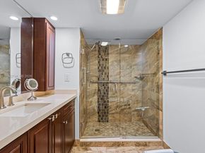 1360 S Ocean Blvd 1605, Pompano Beach FL 33062