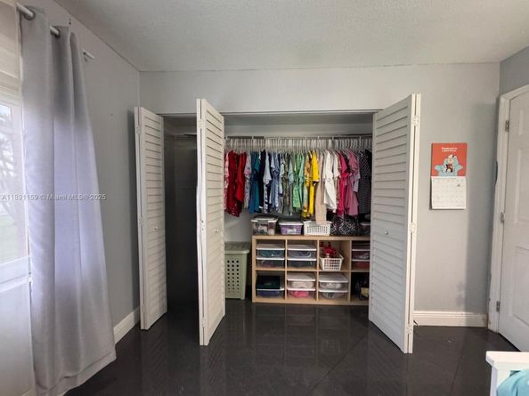 13701 Kendale Lakes Cir B111, Miami FL 33183