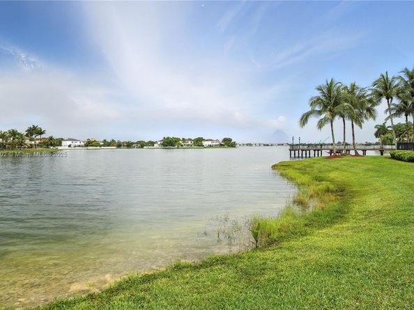 5034 SW 161st Ave, Miramar FL 33027