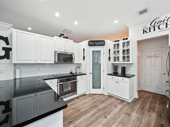 5034 SW 161st Ave, Miramar FL 33027
