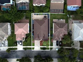 5034 SW 161st Ave, Miramar FL 33027