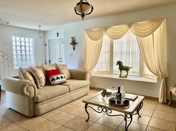 11060 SW 153rd Ct, Miami FL 33196