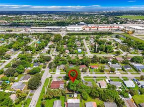 3380 NW 8th Pl, Lauderhill FL 33311
