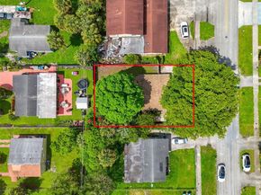 3380 NW 8th Pl, Lauderhill FL 33311
