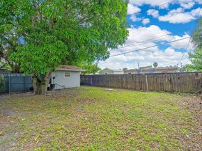 3380 NW 8th Pl, Lauderhill FL 33311