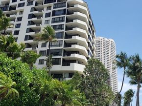 540 Brickell Key Dr 1524, Miami FL 33131