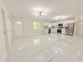 4340 SW 19th St, West Park FL 33023