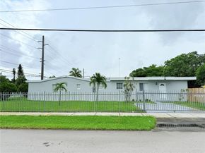 4340 SW 19th St, West Park FL 33023