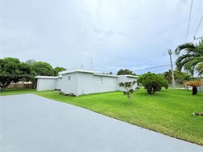 4340 SW 19th St, West Park FL 33023