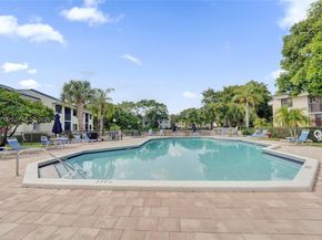 8119 NW 17th Mnr 8119, Plantation FL 33322