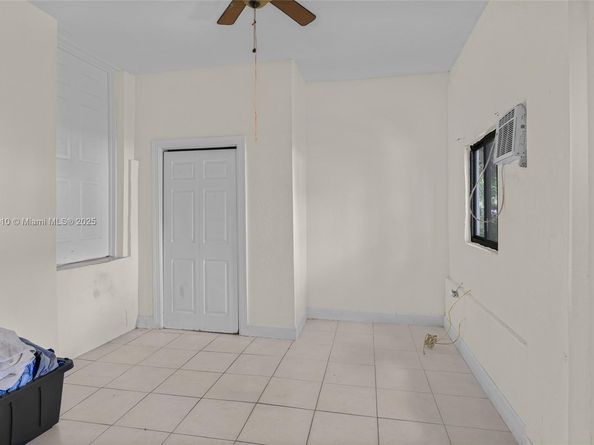 12037 NW 8th Ave, North Miami FL 33168